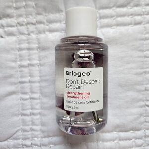 Briogeo Strengthening Treatment Oil - Clear